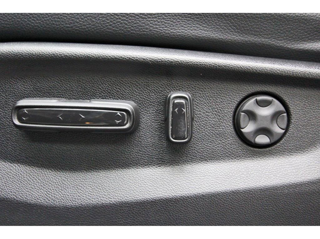 Used 2024 Honda Odyssey Touring image 30