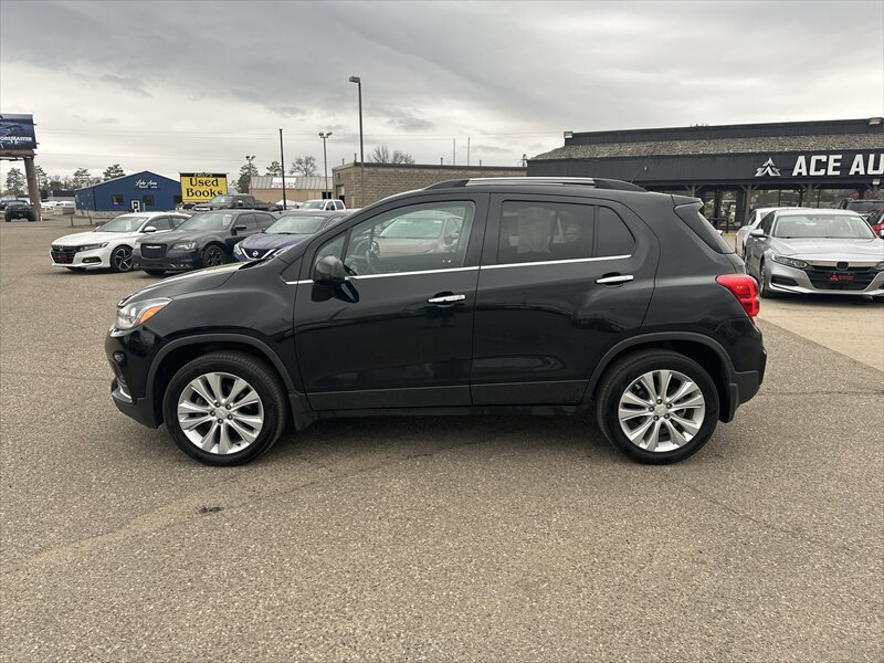 Used 2019 Chevrolet Trax Premier w/ LPO, Protection Package AWD/4WD image 5