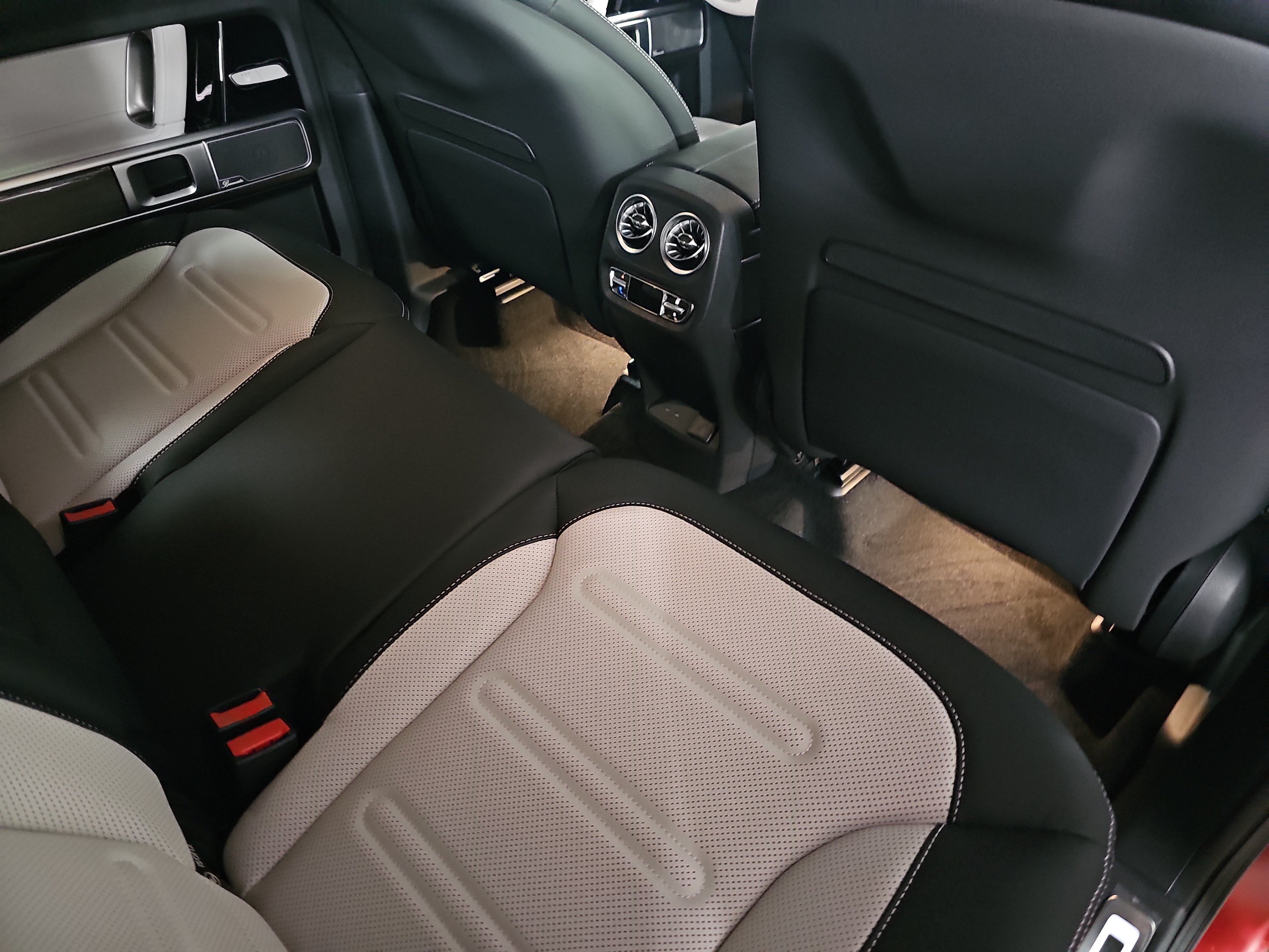 New 2027 Mercedes-Benz G 580 e image 11