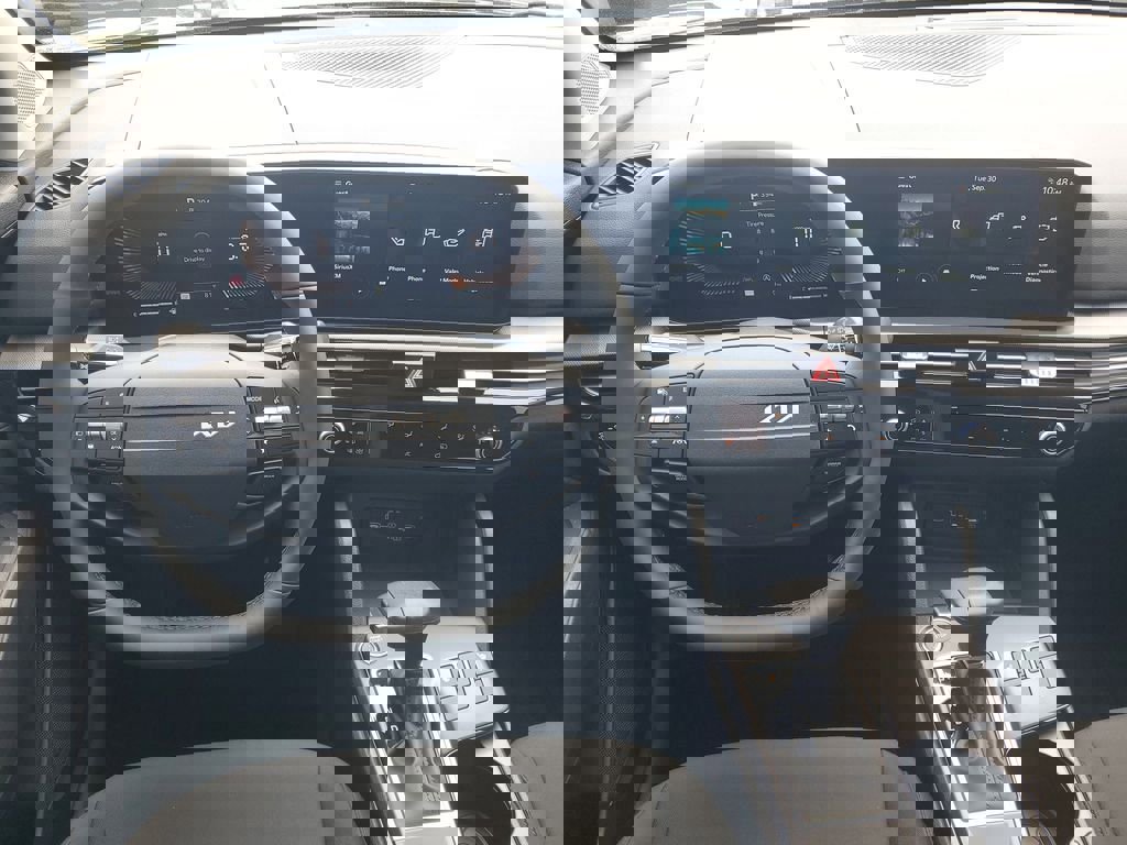 New 2026 Kia Sportage LX w/ LX Convenience Package image 18