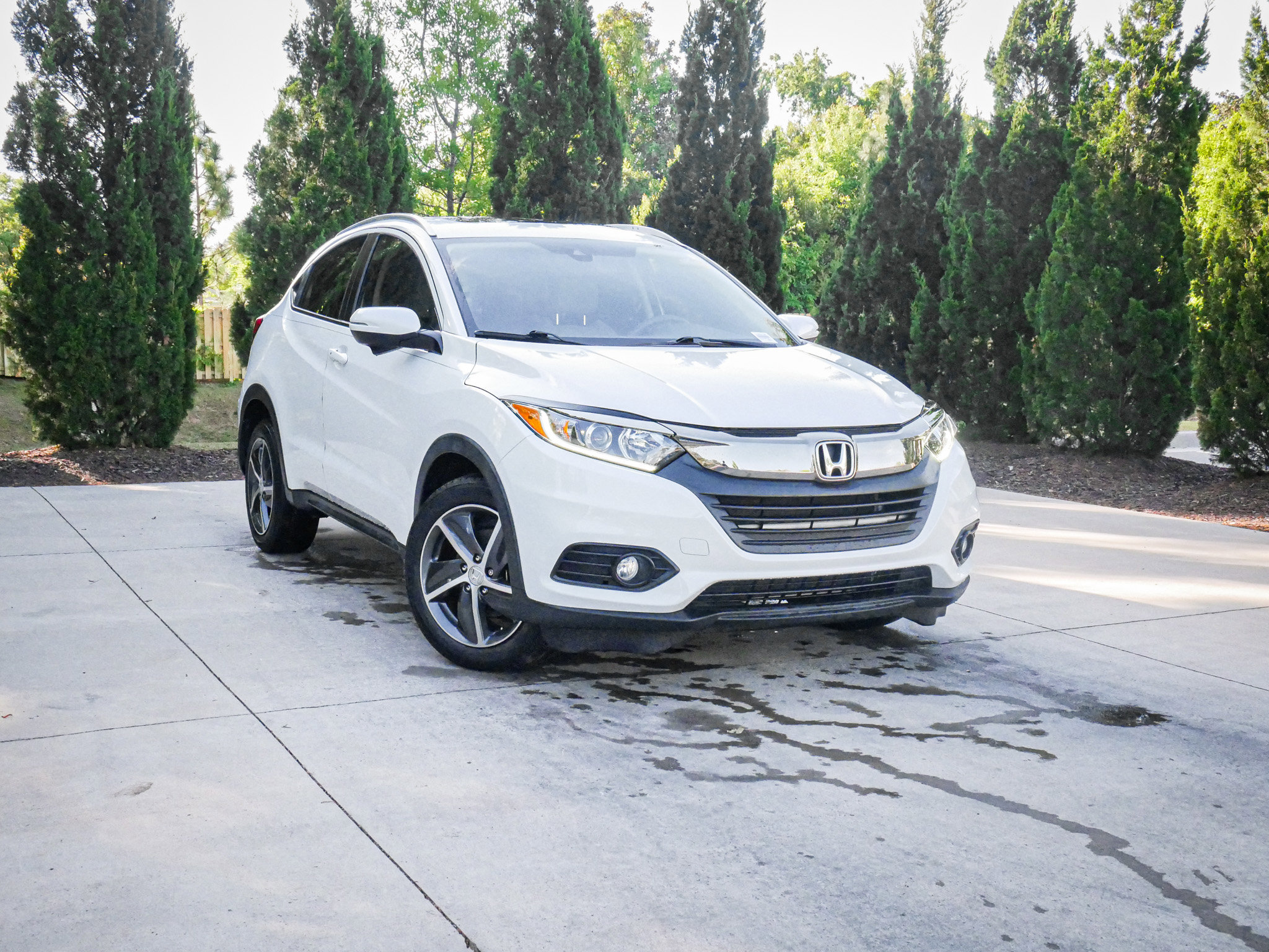Used 2022 Honda HR-V EX image 2