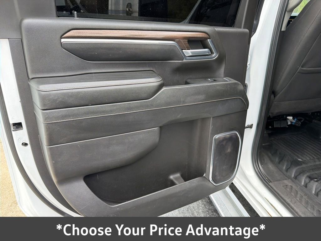 Used 2024 Chevrolet Silverado 2500 LT w/ Convenience Package image 37