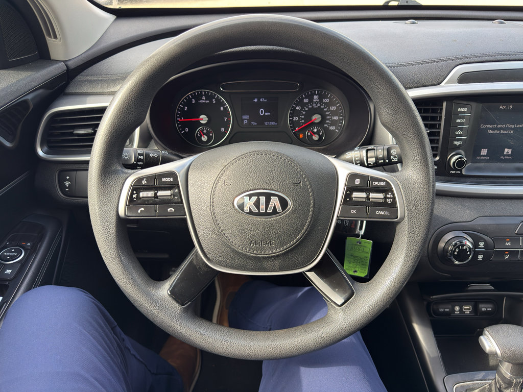 Used 2020 Kia Sorento LX image 15