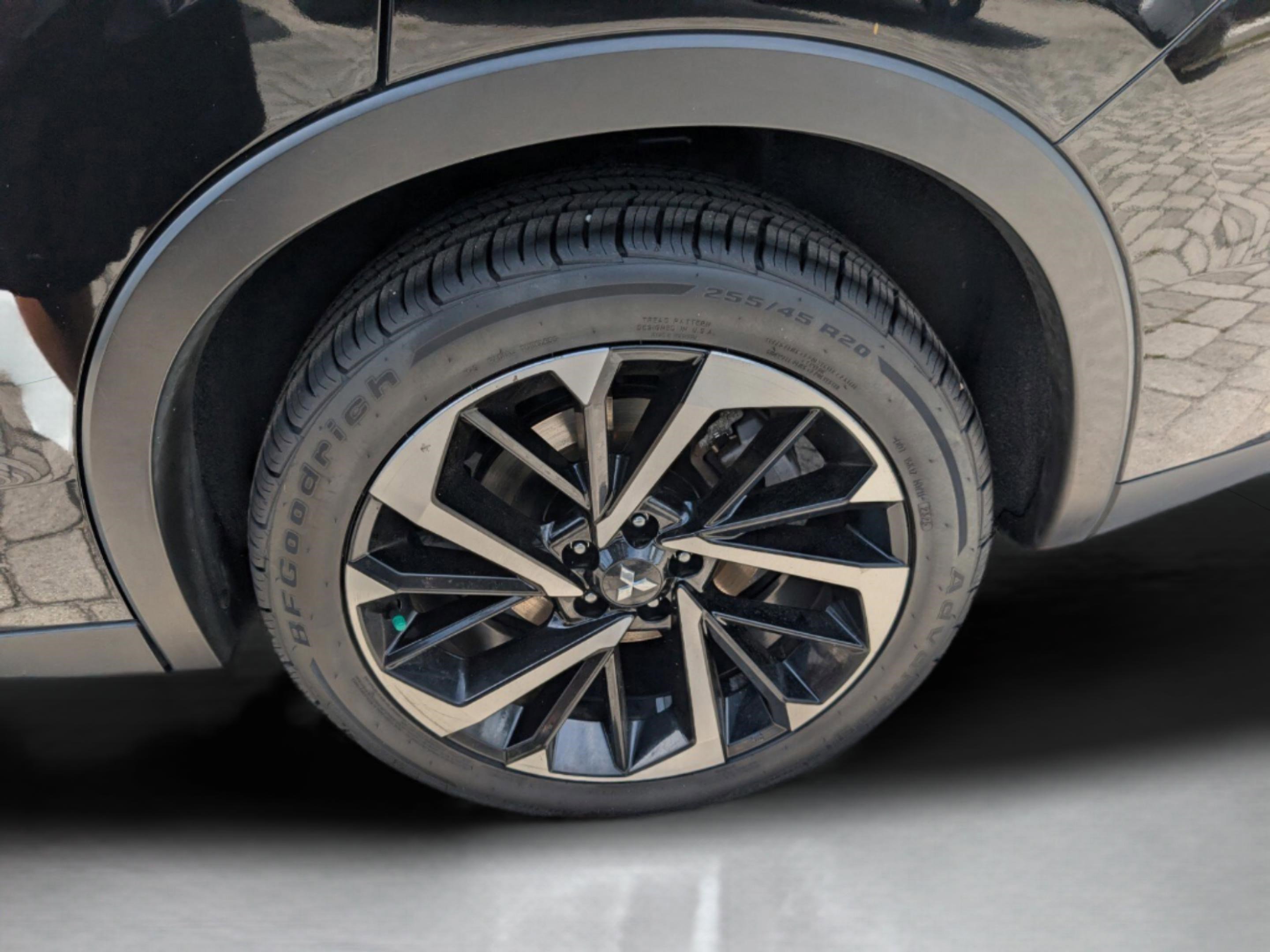 Used 2022 Mitsubishi Outlander SE AWD/4WD image 18