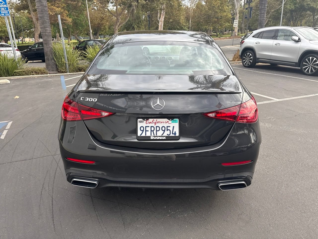 Used 2023 Mercedes-Benz C 300 Sedan image 5