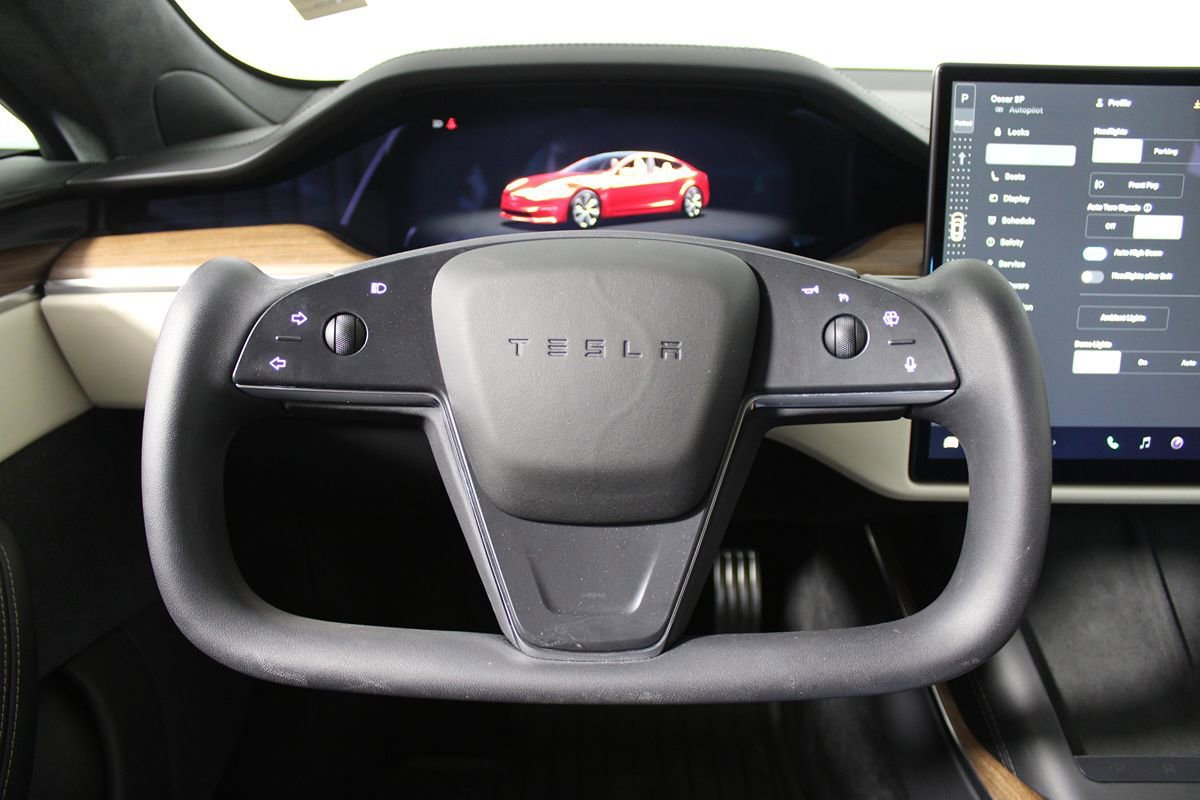 Used 2021 Tesla Model S Plaid AWD/4WD image 13