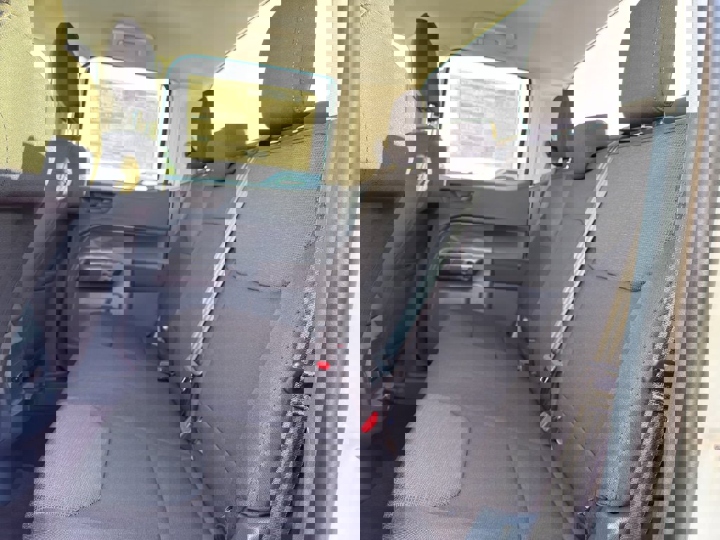 New 2025 Ford Maverick XL w/ Equipment Group 101A image 23