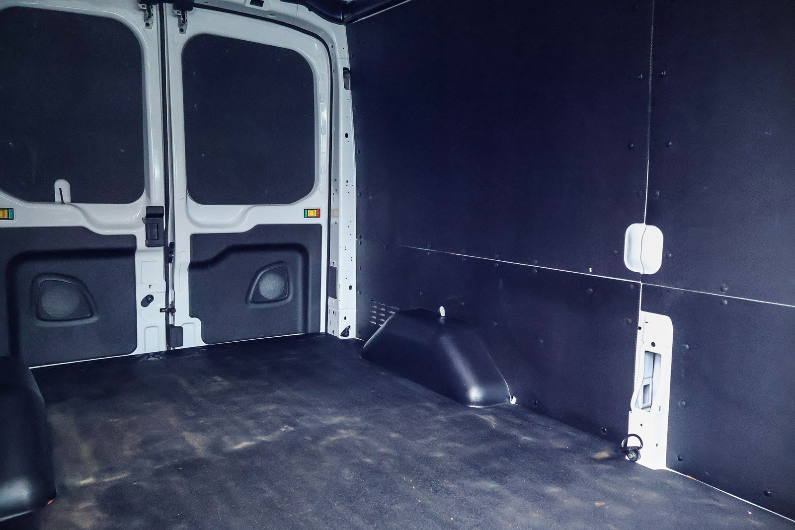 Used 2023 Ford Transit 250 Medium Roof AWD w/ Load Area Protection Package image 13