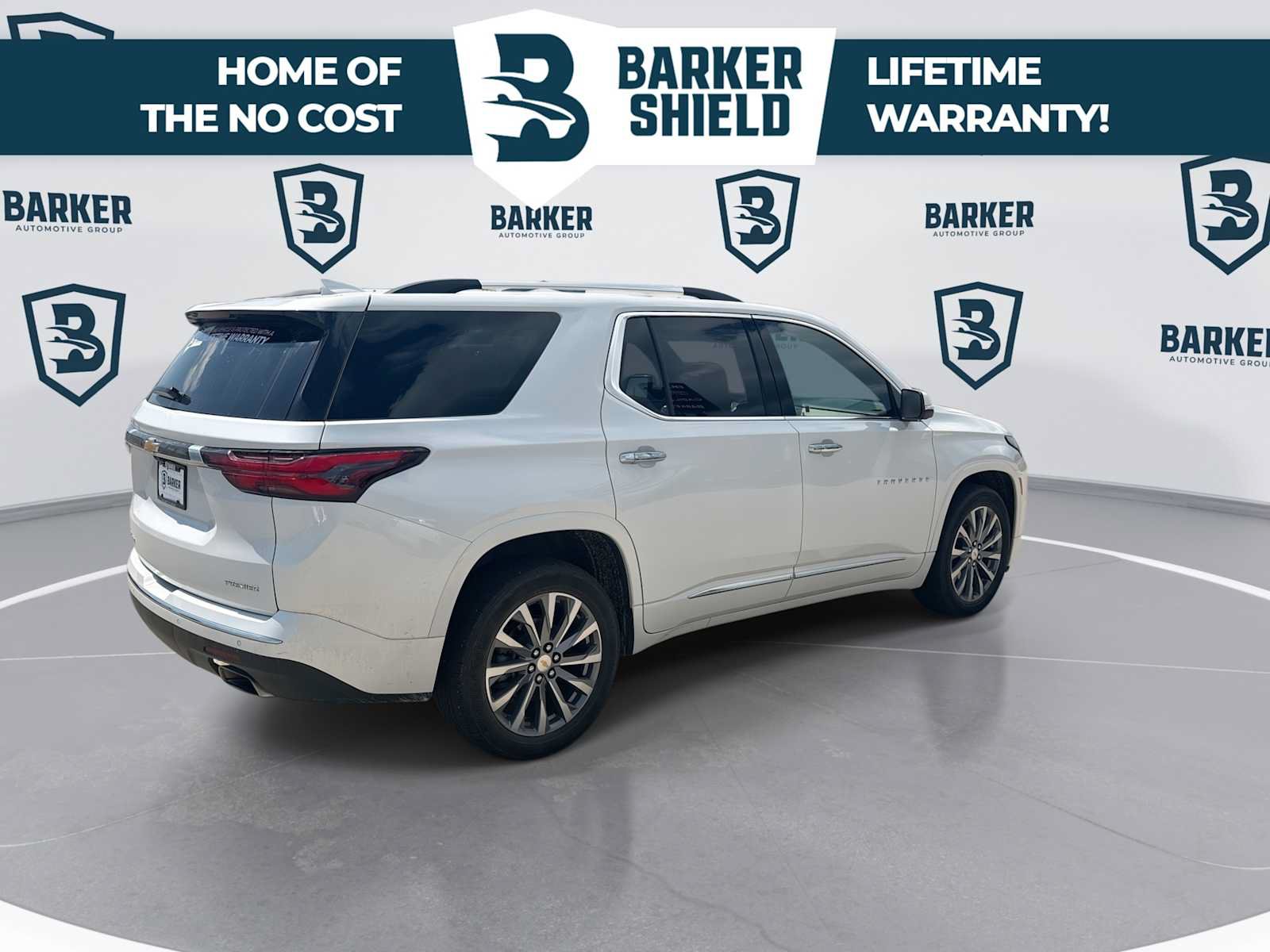 Used 2022 Chevrolet Traverse Premier AWD/4WD image 9