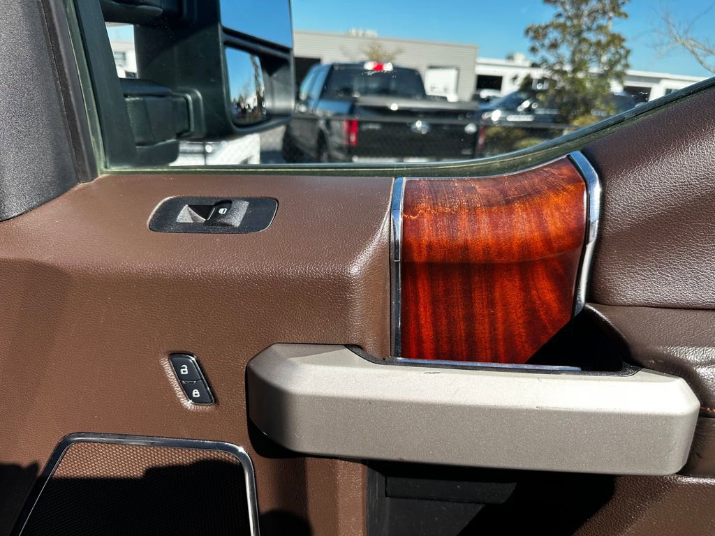 Used 2017 Ford F250 King Ranch w/ King Ranch Ultimate Package image 38