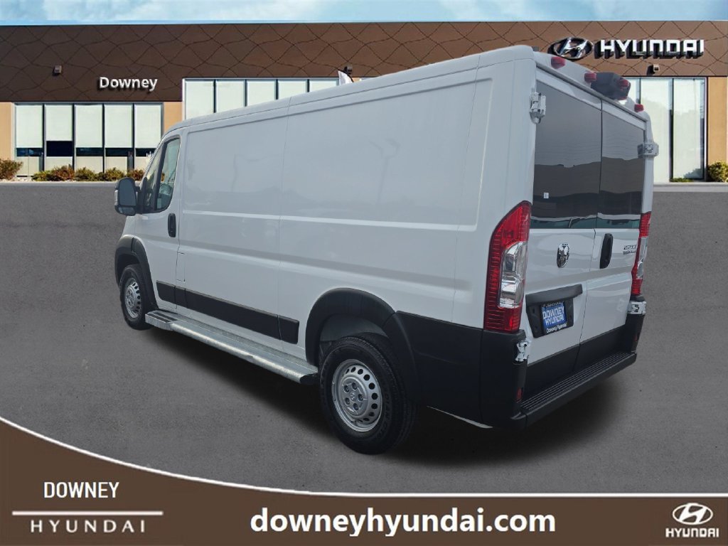 Used 2025 RAM ProMaster 2500 w/ U-Haul Equipment Group FWD image 3
