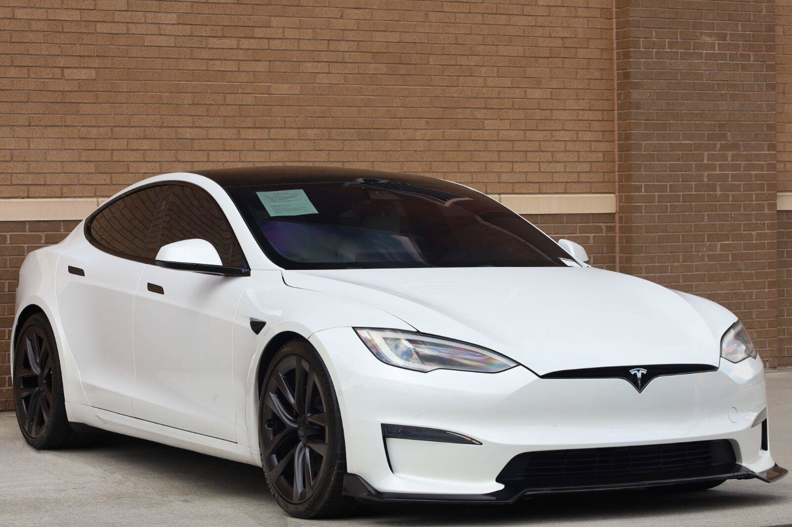 Used 2021 Tesla Model S Plaid AWD/4WD image 5