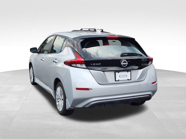 Used 2023 Nissan Leaf S FWD image 3
