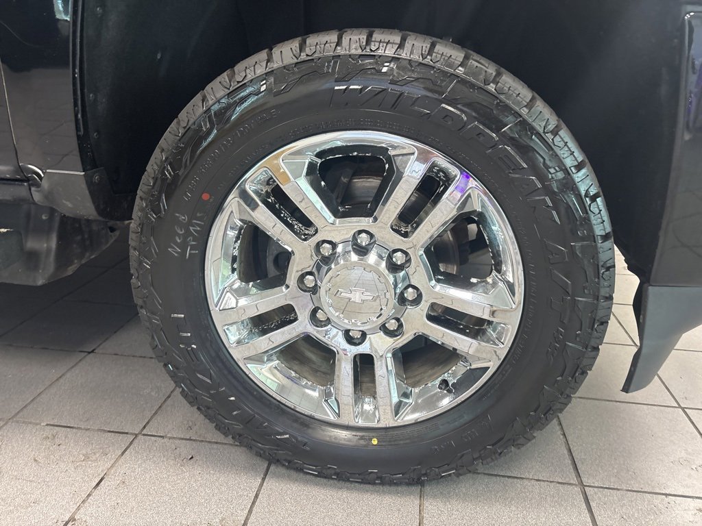 Used 2018 Chevrolet Silverado 2500 High Country w/ Duramax Plus Package image 10