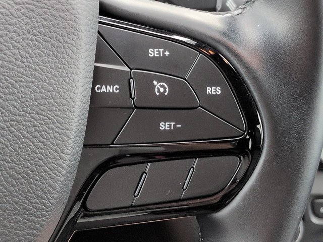 Used 2021 Jeep Cherokee Latitude Plus FWD image 25