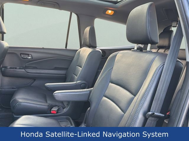 Used 2017 Honda Pilot Elite image 17