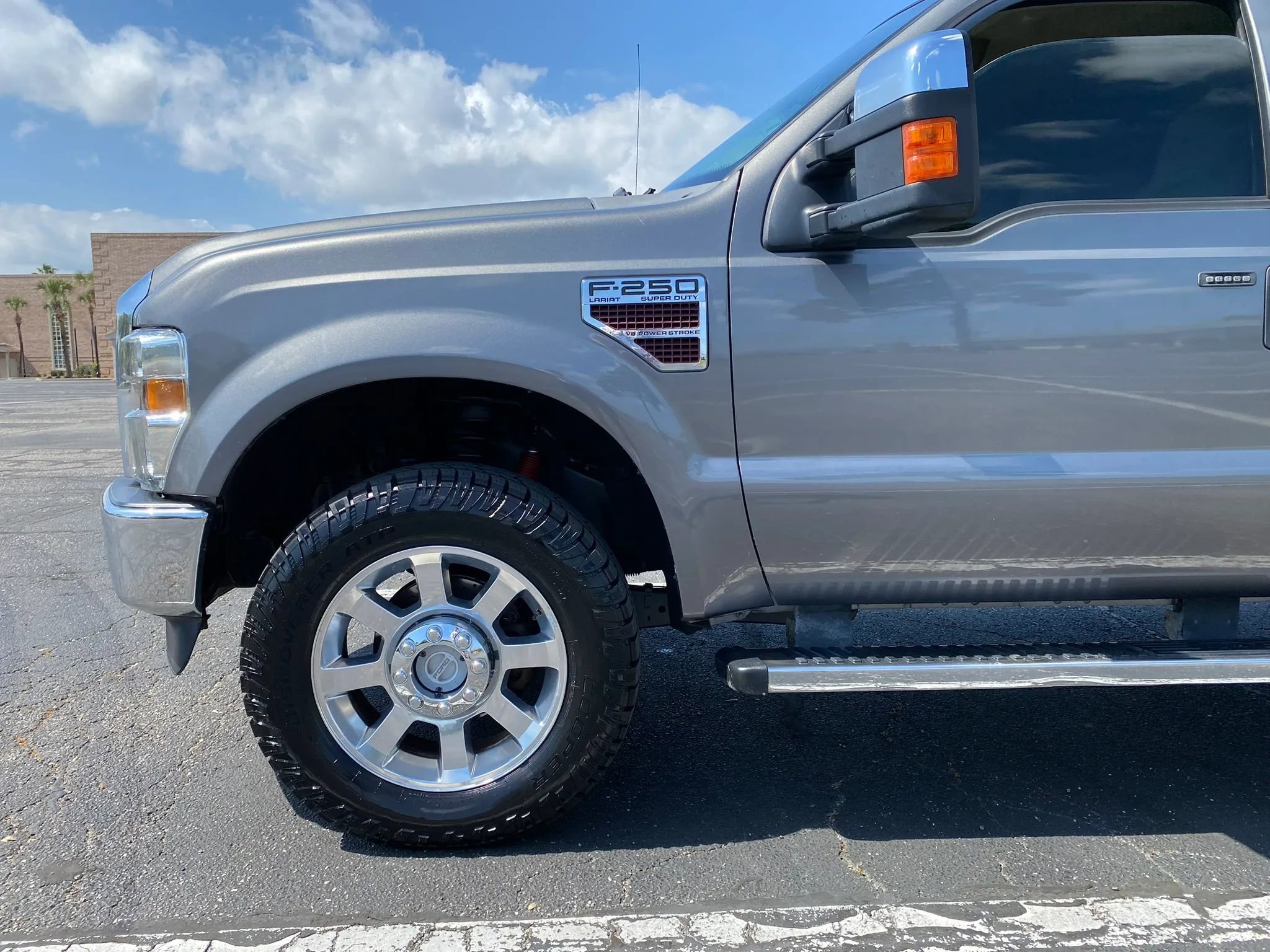 Used 2009 Ford F250 Lariat AWD/4WD image 4