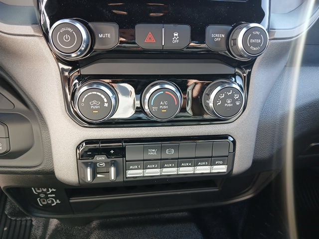 New 2027 RAM 4500 Tradesman w/ Chrome Appearance Group AWD/4WD image 34