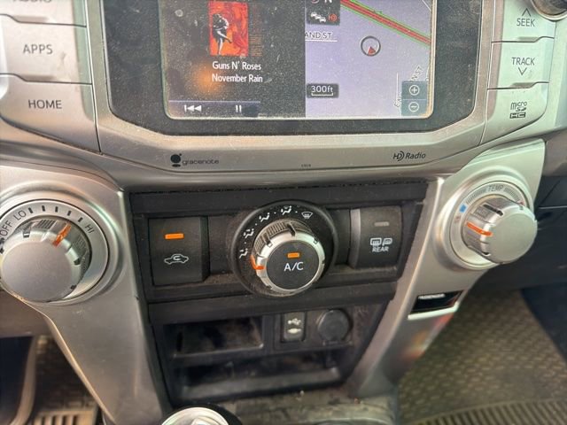 Used 2015 Toyota 4Runner SR5 AWD/4WD image 13