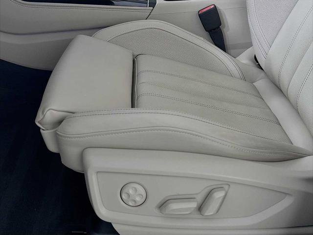 Certified 2025 Audi Q5 2.0T Premium Plus w/ Premium Plus Package image 18