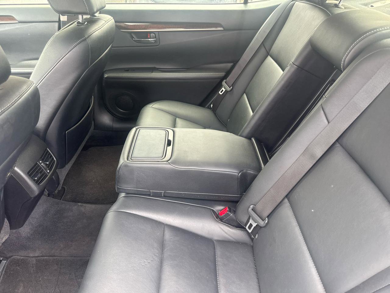 Used 2013 Lexus ES 350 w/ Premium Pkg FWD image 24