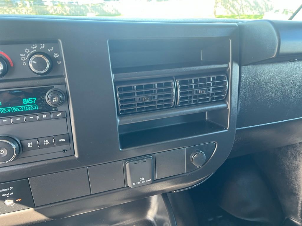 Used 2024 Chevrolet Express 2500 w/ Driver Convenience Package RWD image 30