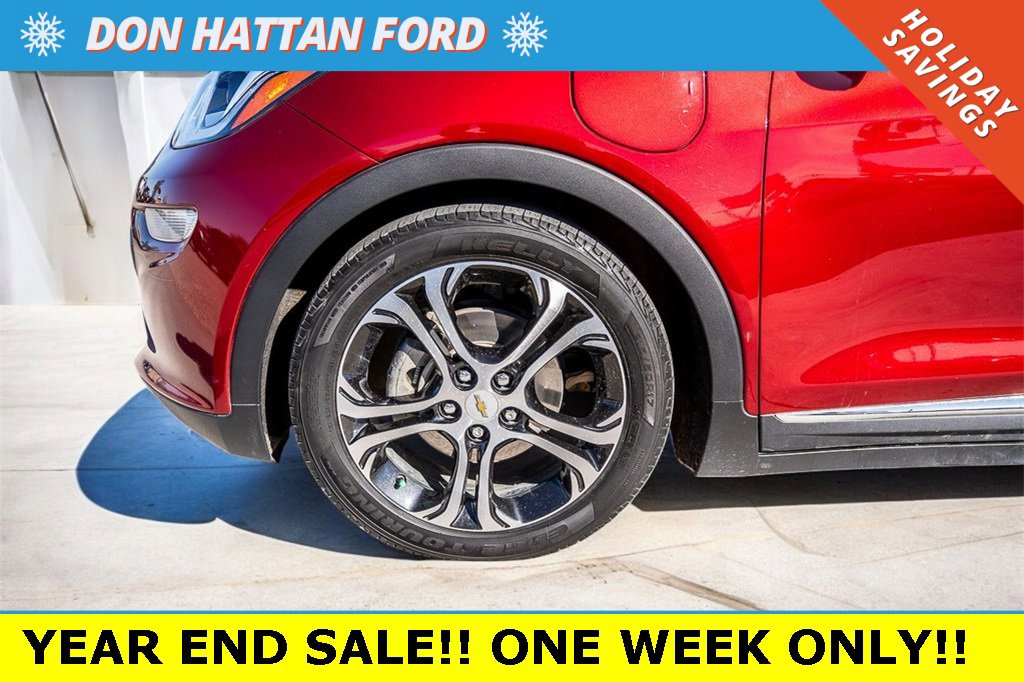 Used 2020 Chevrolet Bolt Premier w/ Infotainment Package image 37