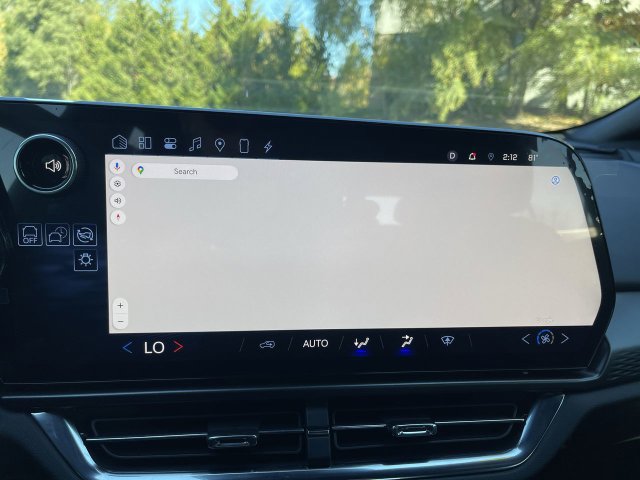 Used 2025 Chevrolet Equinox EV LT FWD image 14