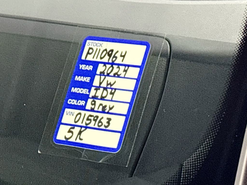 Certified 2024 Volkswagen ID.4 2WD image 26