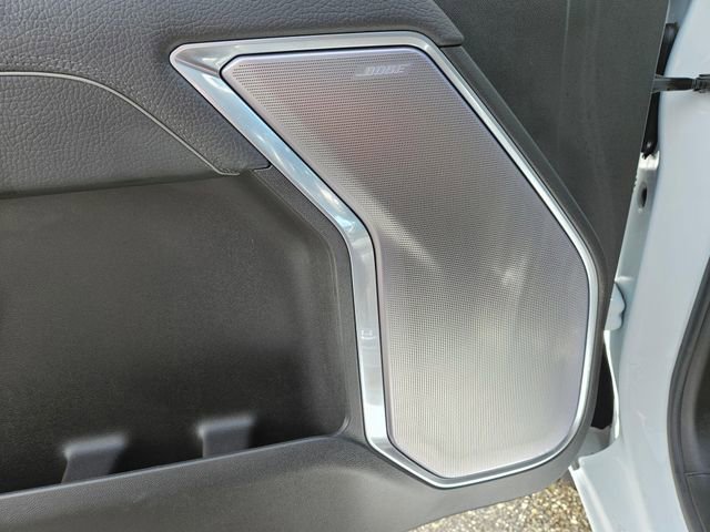 Used 2025 GMC Sierra 3500 Denali AWD/4WD image 24