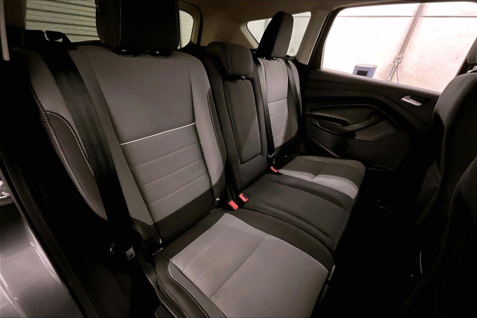 Used 2014 Ford Escape SE image 27