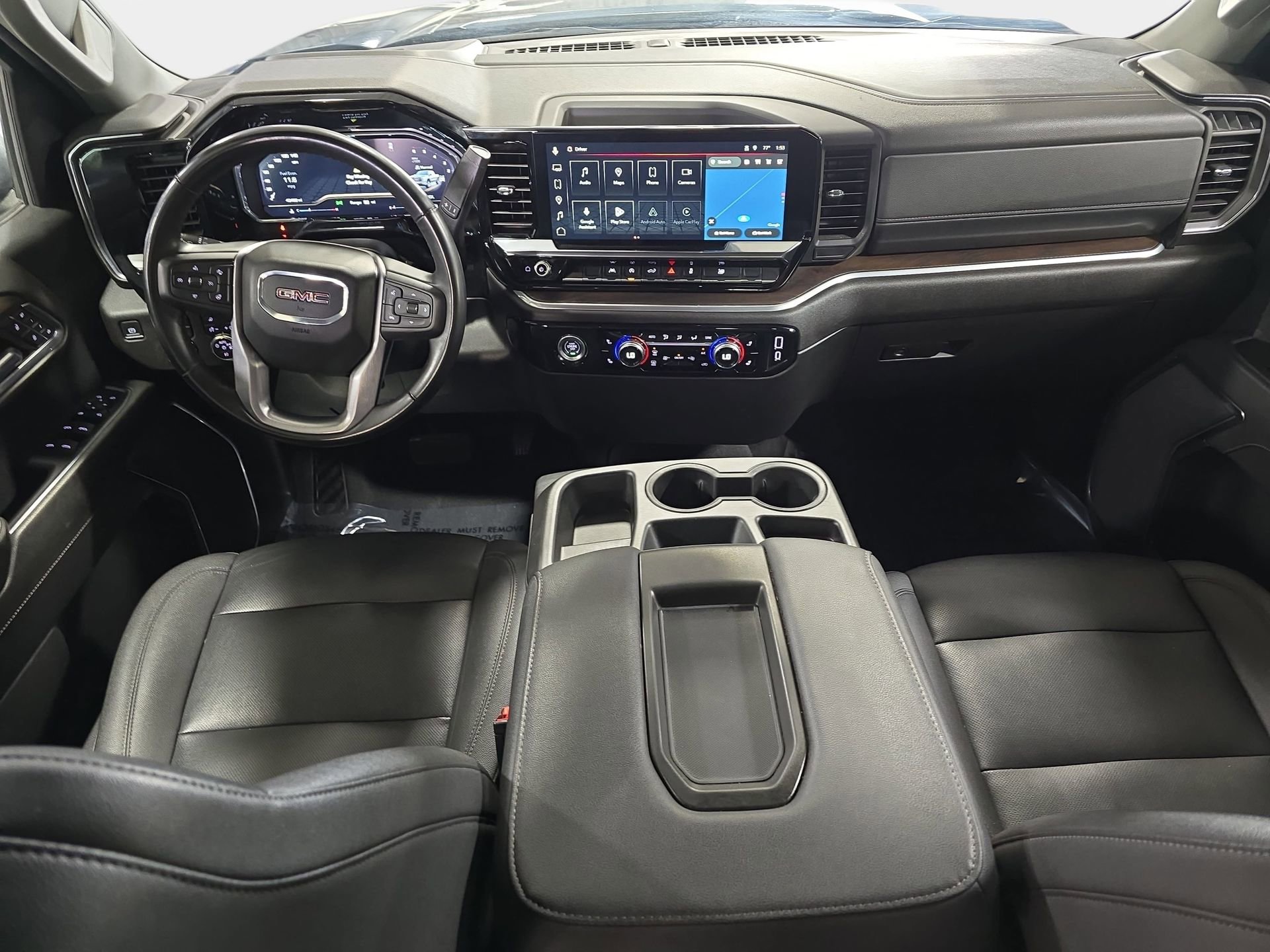 Used 2024 GMC Sierra 1500 SLT AWD/4WD image 9