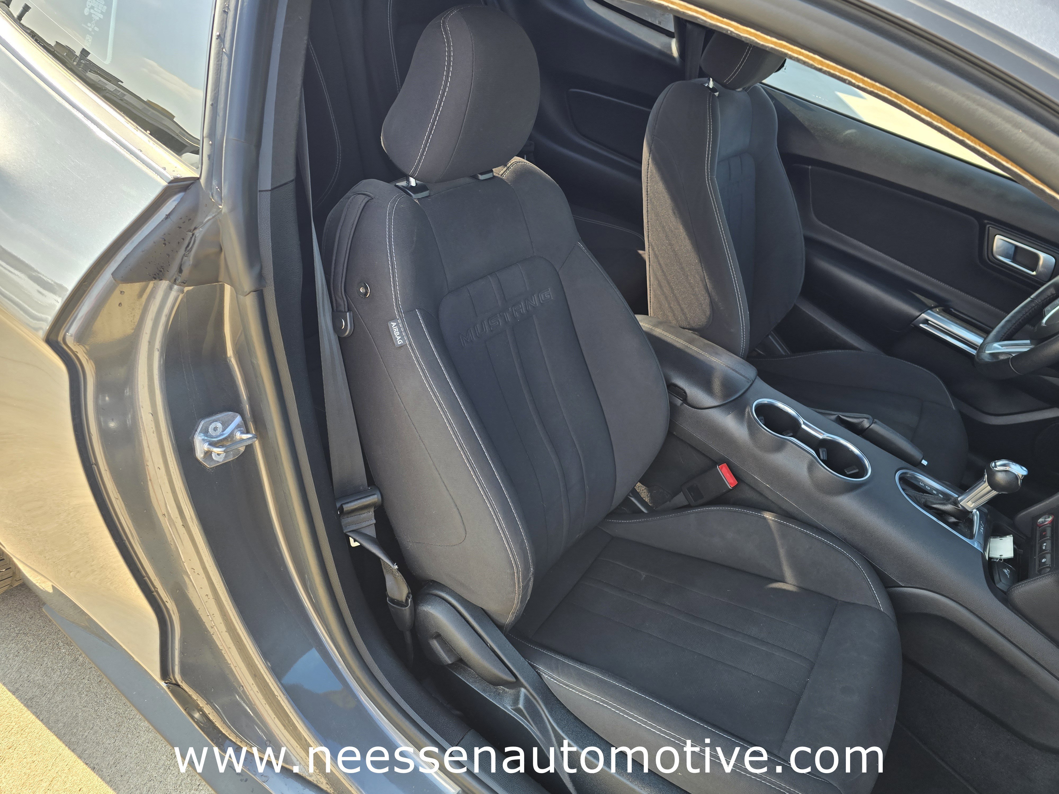 Used 2023 Ford Mustang Coupe image 13