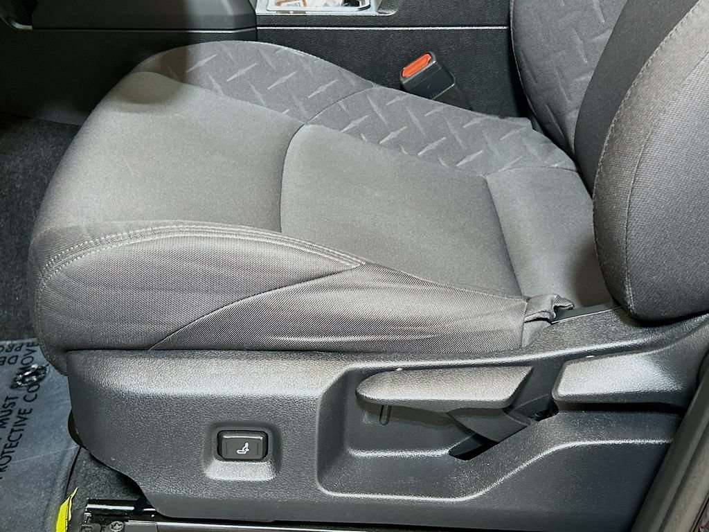 Used 2025 Toyota Tacoma SR5 RWD image 16