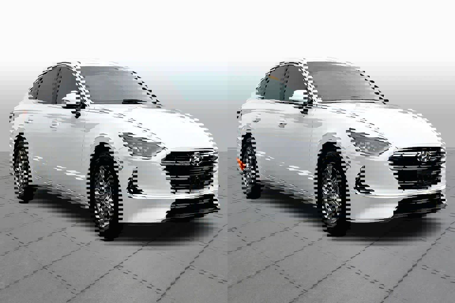 Used 2022 Hyundai Sonata SE w/ Cargo Package image 3