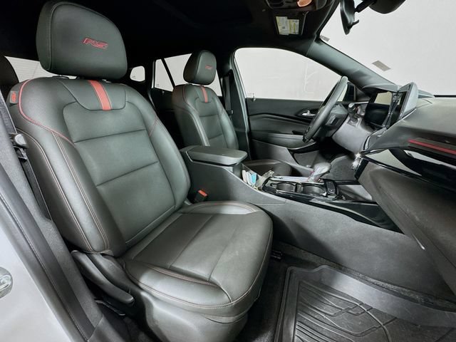 Used 2024 Chevrolet Trax RS w/ Sunroof Package FWD image 28