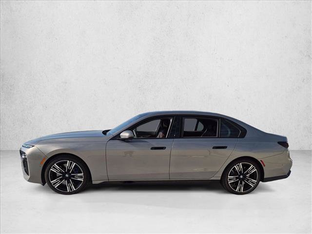 Used 2023 BMW 760i xDrive w/ Luxury Rear Seating Package AWD/4WD image 8