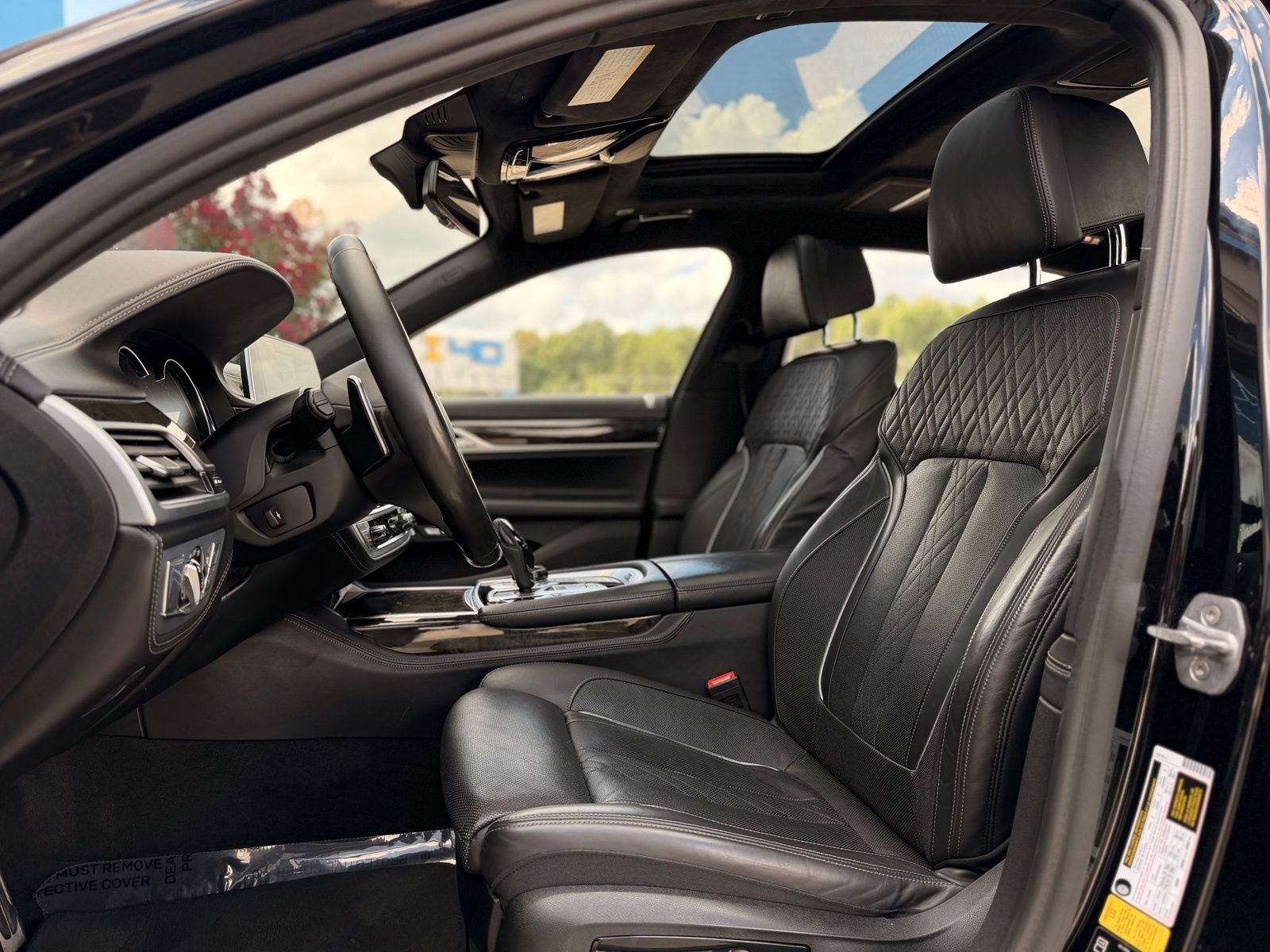 Used 2018 BMW M760i xDrive AWD/4WD image 24