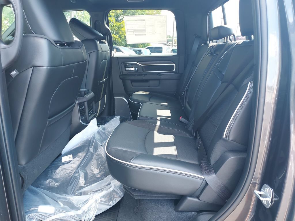 New 2027 RAM 2500 Laramie w/ Night Edition AWD/4WD image 14