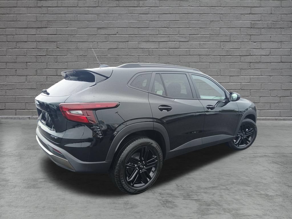 New 2026 Chevrolet Trax ACTIV w/ Driver Confidence Package FWD image 5