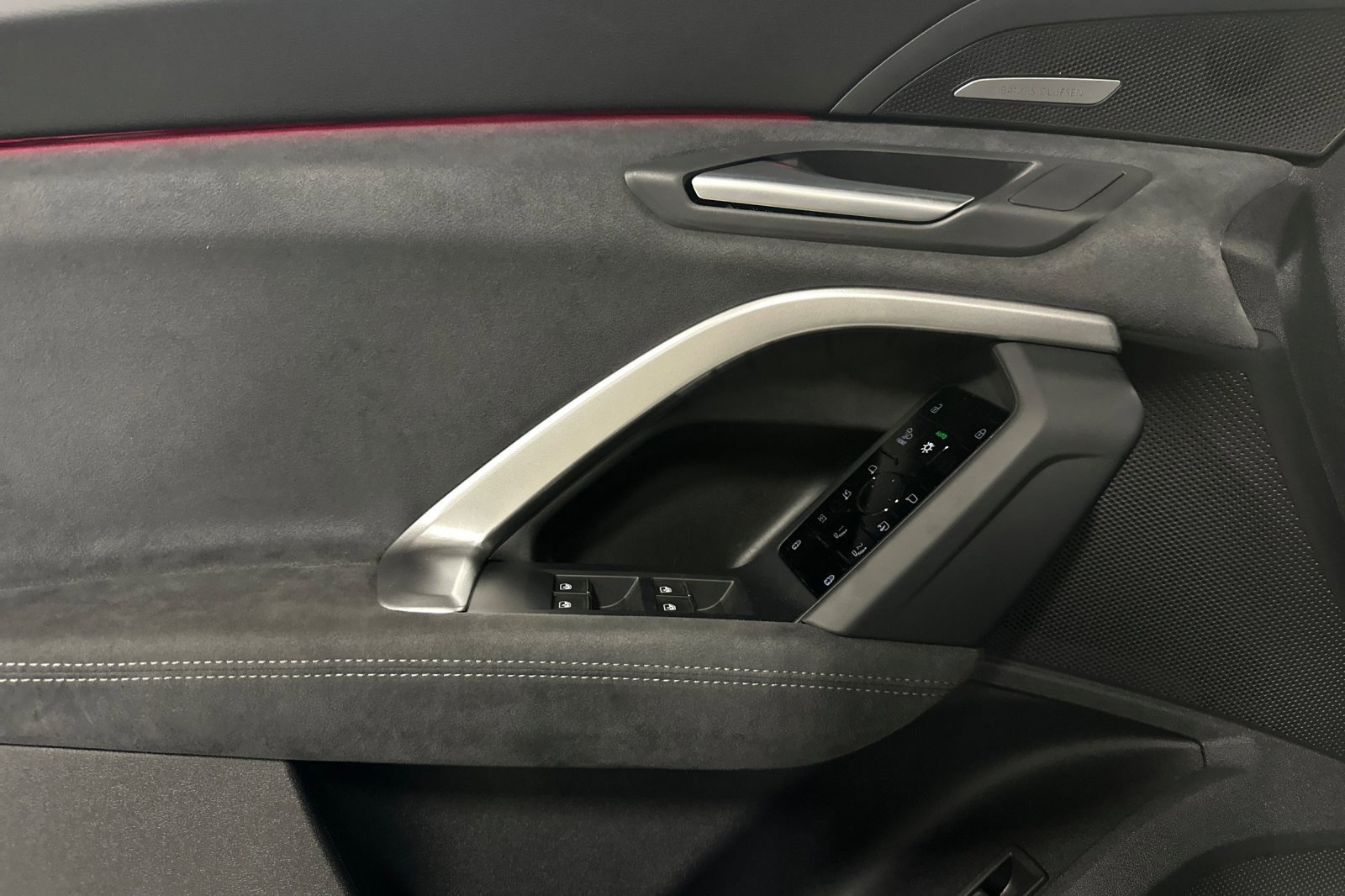 New 2026 Audi SQ5 Premium Plus image 10