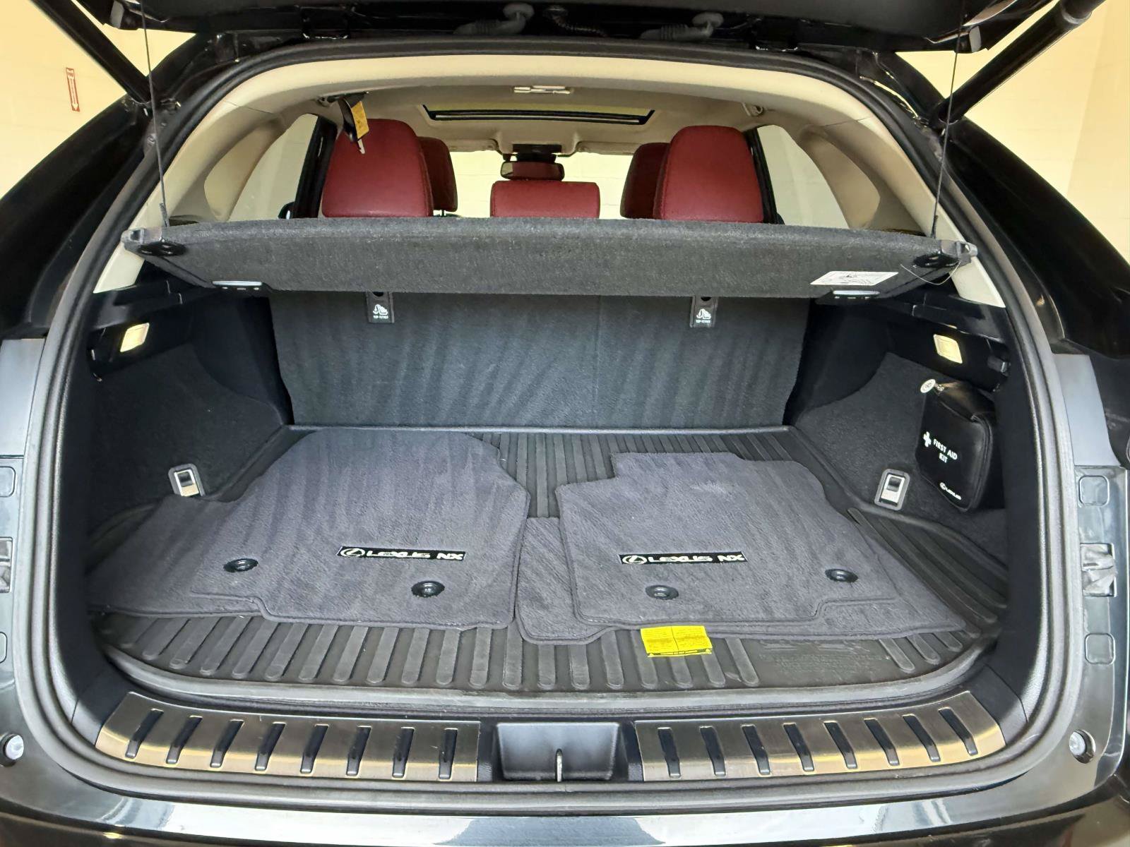 Certified 2020 Lexus NX 300h AWD w/ Premium Package image 17