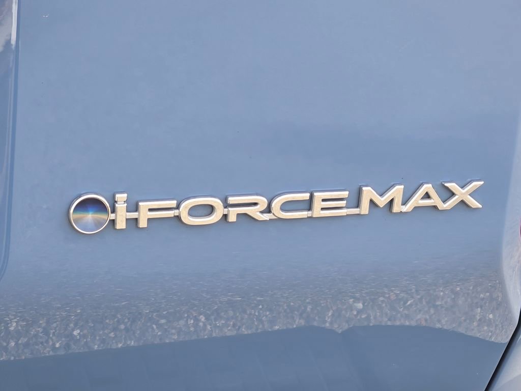 Used 2024 Toyota Land Cruiser image 3