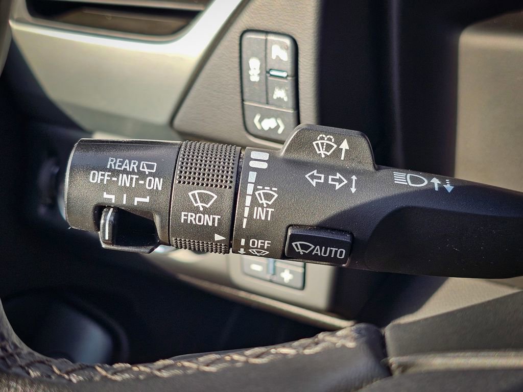 Used 2017 Chevrolet Tahoe LT w/ LT Signature Package AWD/4WD image 20