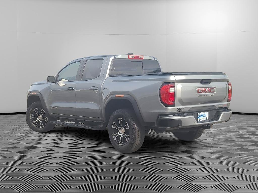 Used 2024 GMC Canyon AT4 w/ AT4 Premium Package AWD/4WD image 2