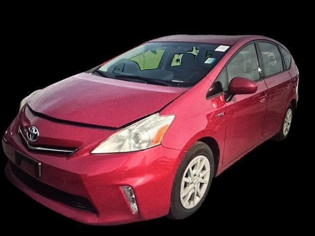 Used 2013 Toyota Prius V Two image 1