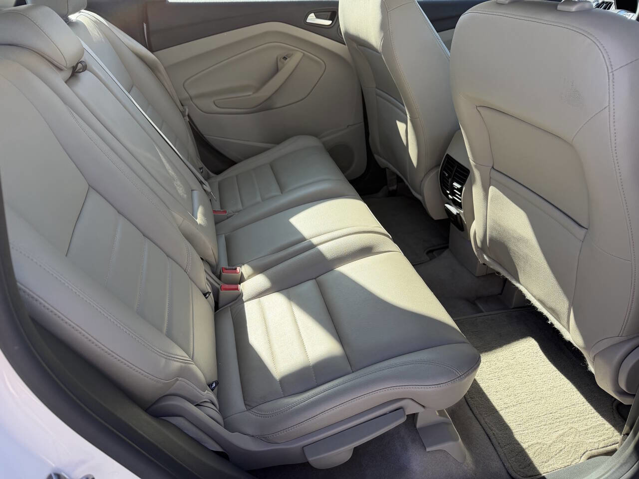 Used 2013 Ford C-MAX SEL FWD image 20