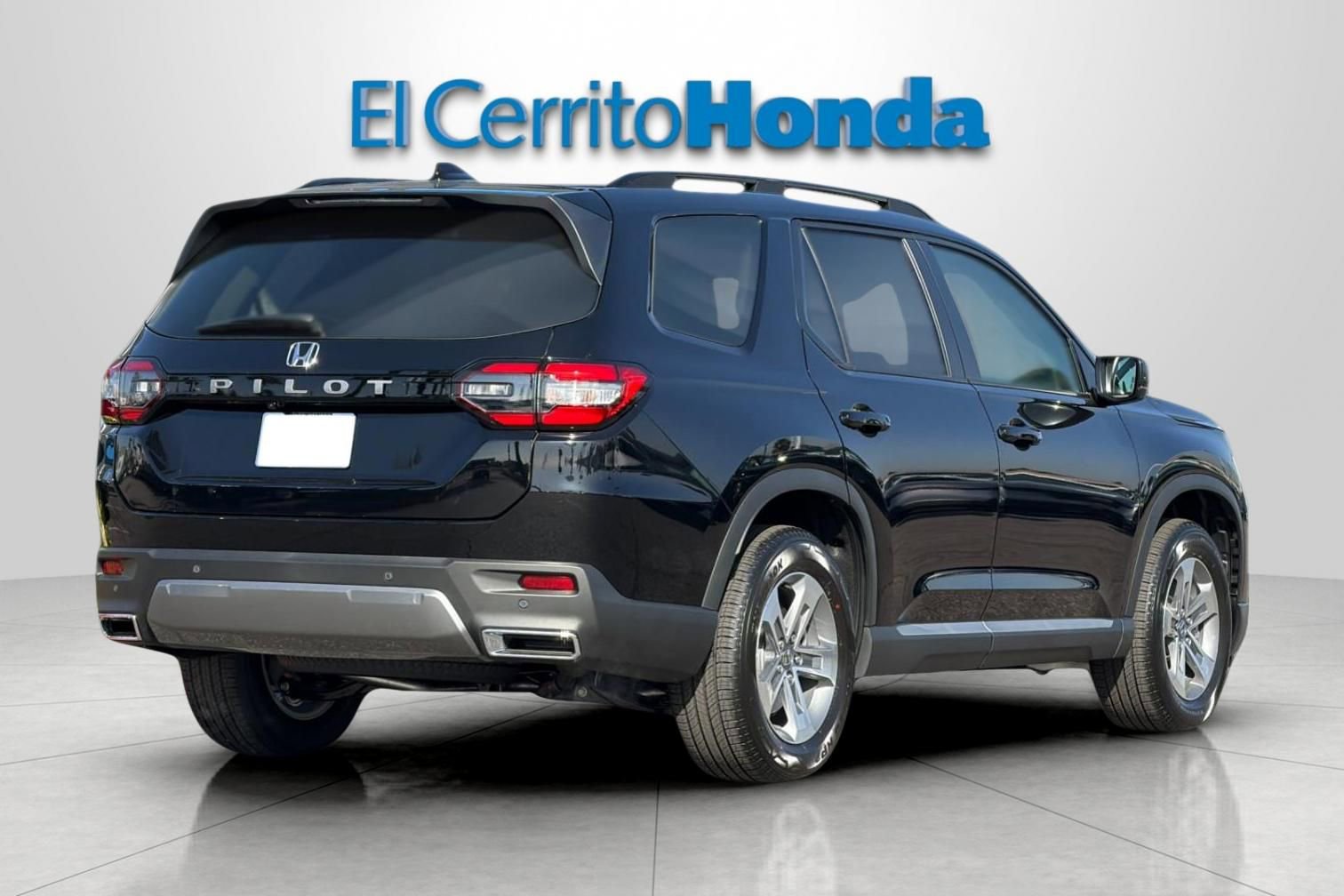 New 2026 Honda Pilot EX-L image 3