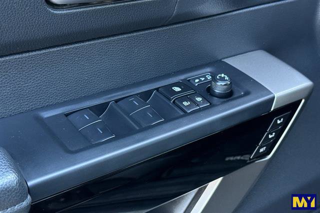 Used 2024 Toyota Tundra Limited image 12