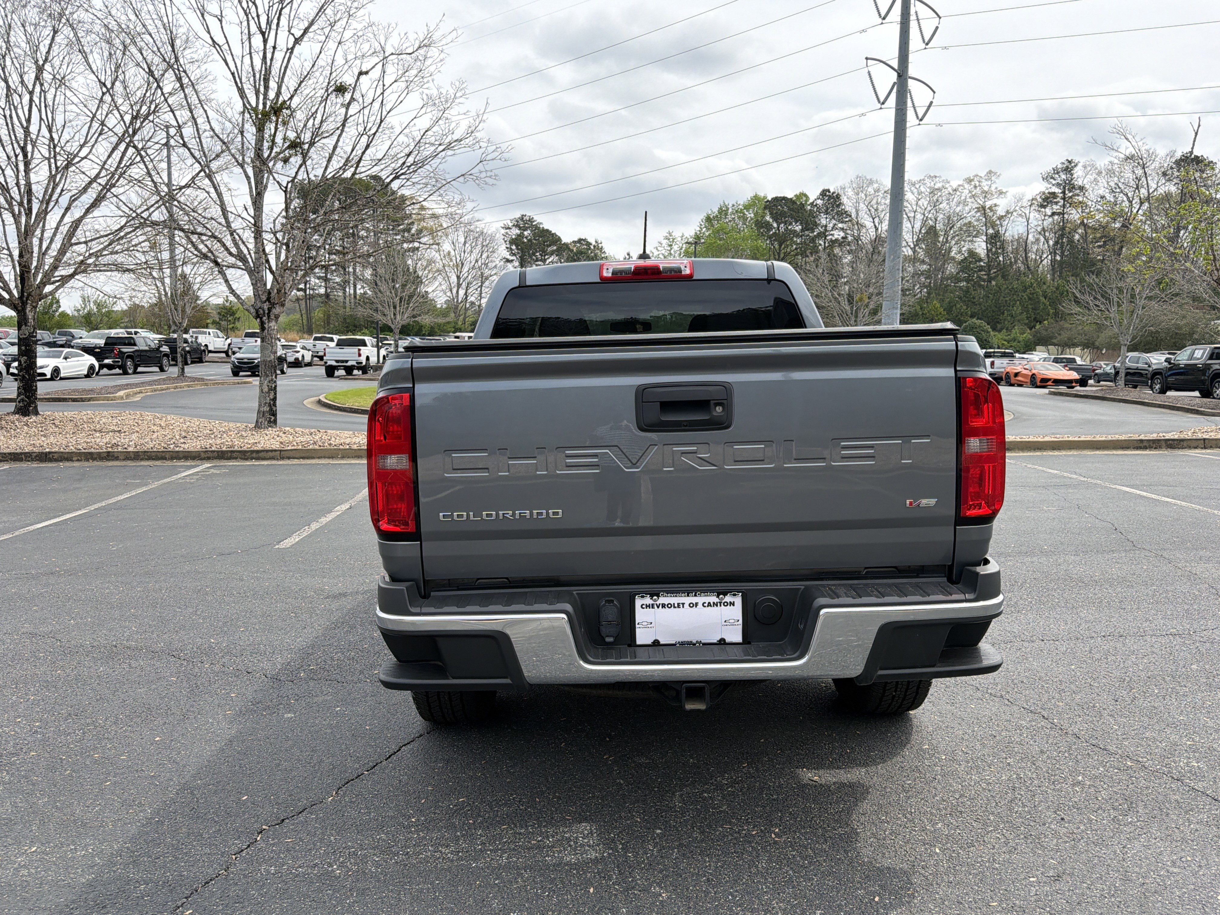Used 2022 Chevrolet Colorado W/T w/ WT Convenience Package AWD/4WD image 6